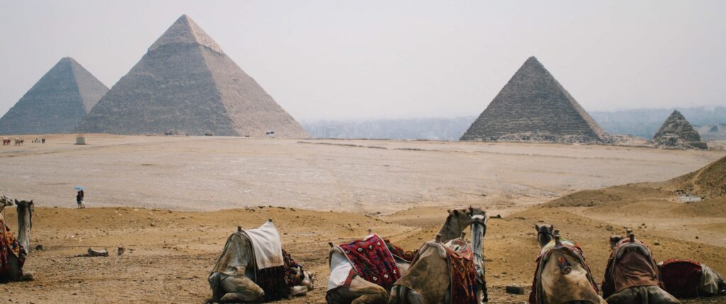 Giza-Plateau-Enchanting Egypt | Best Travel Agency in Bangalore | Luxury Corporate Tour | Eurotrip Packages - GoTravelab