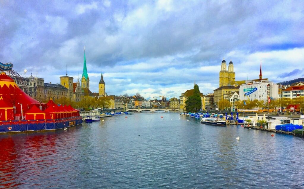 Lake Zurich-Spellbound in Switzerland-Europe Tour Packages-Best Eurotrip Planner-Tour and Travel Agency-GoTravelab