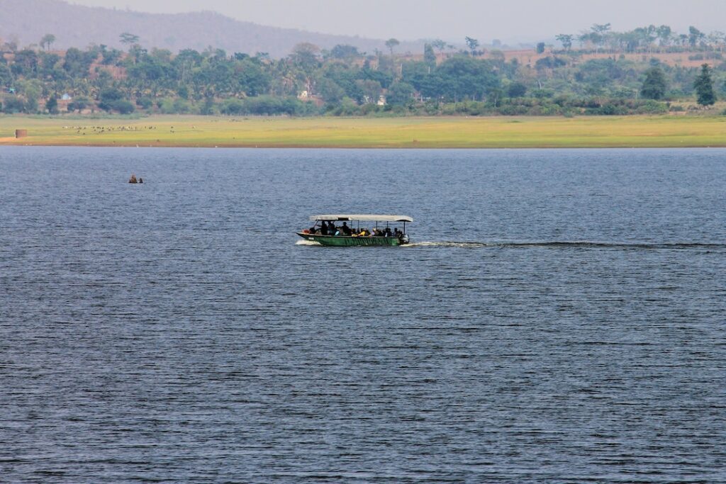 Boat Safari-Into the Wilds of Kabini-Travel Agency Karnataka-Weekend Gateway Bangalore-GoTravelab