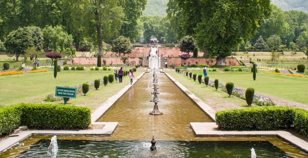 Nishat Bagh-Kaleidoscopic Kashmir-Group-Corporate Tour Planner-Best Travel Agency Near Me-Trip Planner-GoTravelab