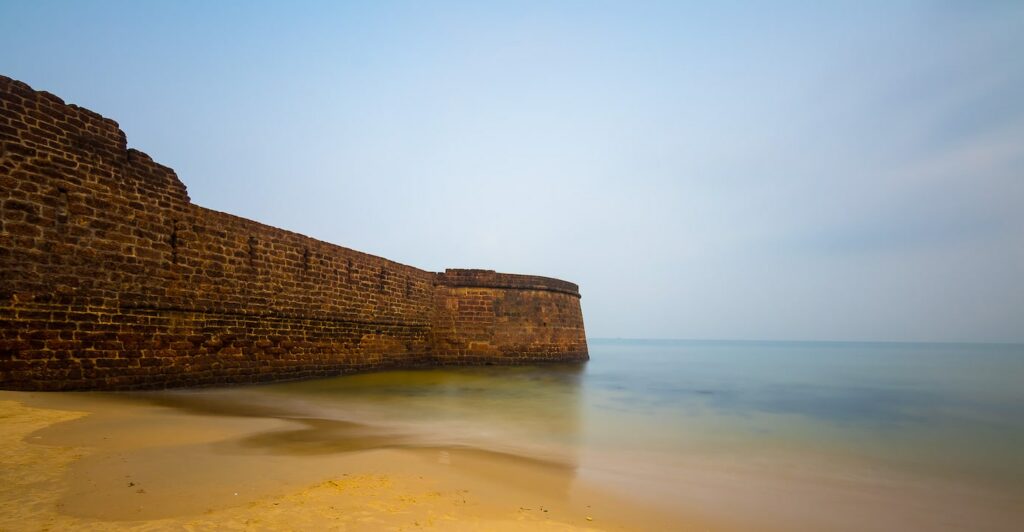 Sinquerim Fort and Beach-Goa Tour Package-Goa Luxury Travel Agency-Goa Group-Corporate Tour Planner-GoTravelab