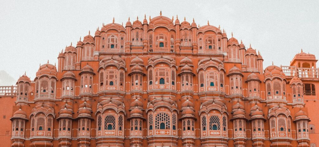 Best time to visit hawa mahal-Majestic Rajasthan-Best Tour and Travel Agency-Luxury Group Tour Packages-Best Tour Deals-Offers-GoTravelab